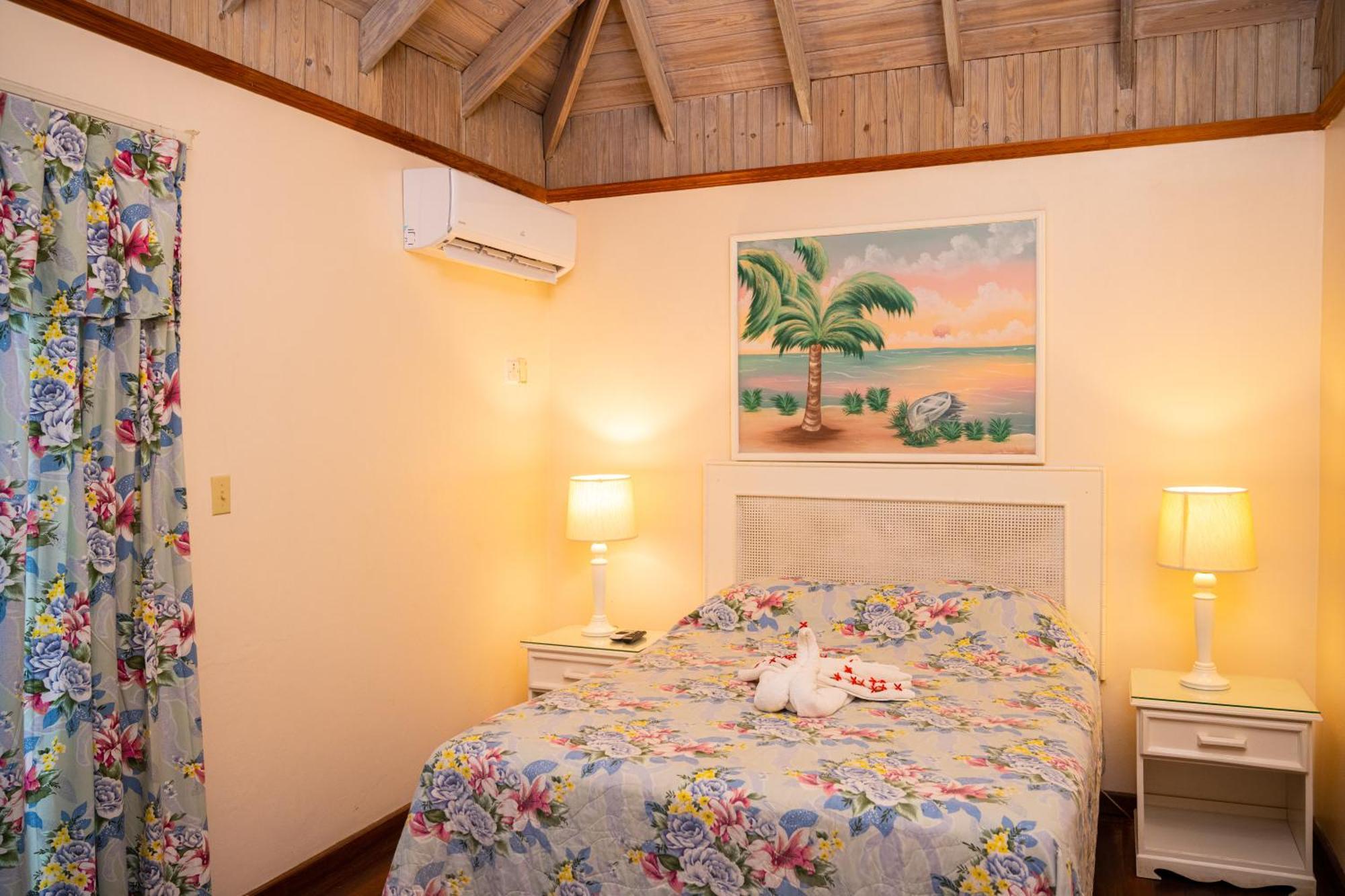 Shields Negril Villas Cameră foto